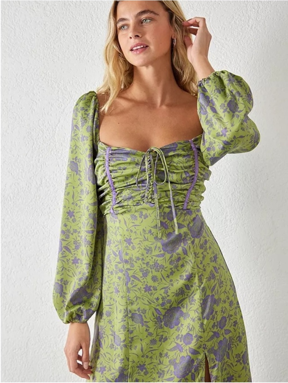 Urban Outfitters Kitty Ruched Body Green Floral Maxi Dress Sz L